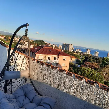 Apartment Sea View Later Rijeka